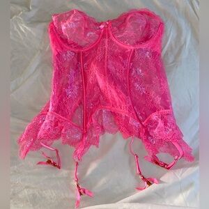 Adorable Savage X Fenty bodice